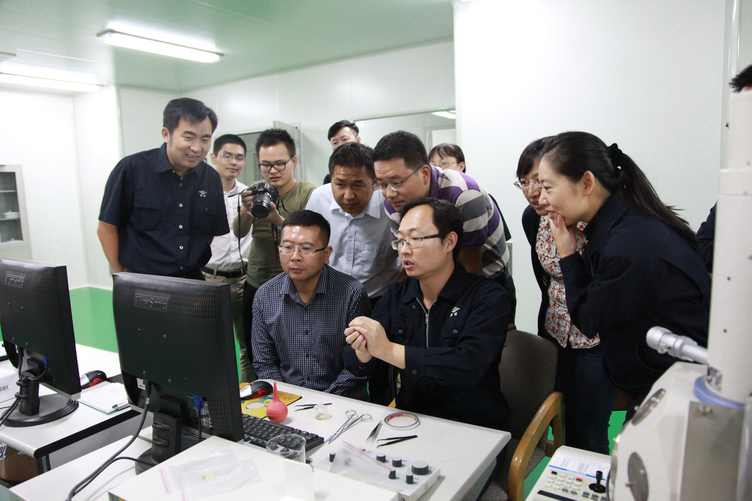 共青团云南省委副书记赵国良关心贵金属集团青年成长